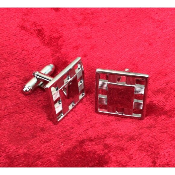 Elite by De Maurier Cufflink and Tie Bar in Silver Tone Metal Original Box - Picture 4 of 6